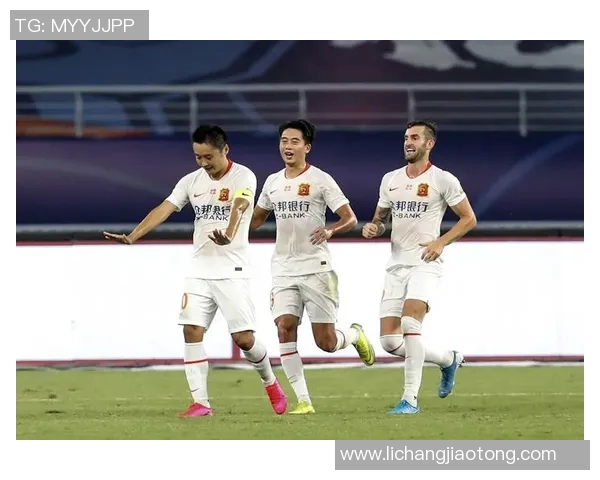 武汉足球队以85分领跑全国锦标赛积分榜展现强劲实力 武汉足球队以85分领跑全国锦标赛积分榜展现强劲实力