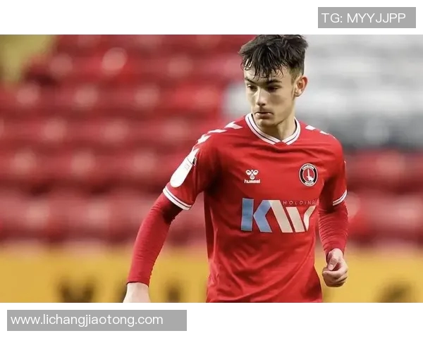 赛后复盘:北京足球队与杭州足球队的战术意识与表现分析 赛后复盘:北京足球队与杭州足球队的战术意识与表现分析